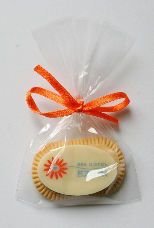 Beauty Salon Marketing - 5g Coffee Biscuit with Chocolate in a Polybag with ribbon