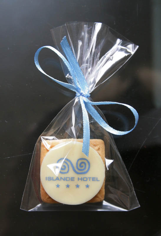 Horeca Marketing - Coffee Biscuit with Chocolate in a Polybag with ribbon, 5g