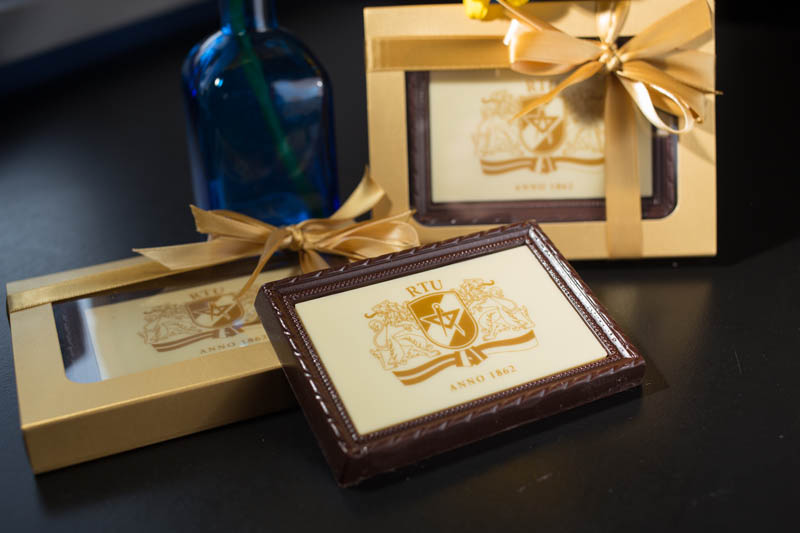 Education Marketing - Gift - Framed Chocolate Picture in a Box with Ribbon, 90g