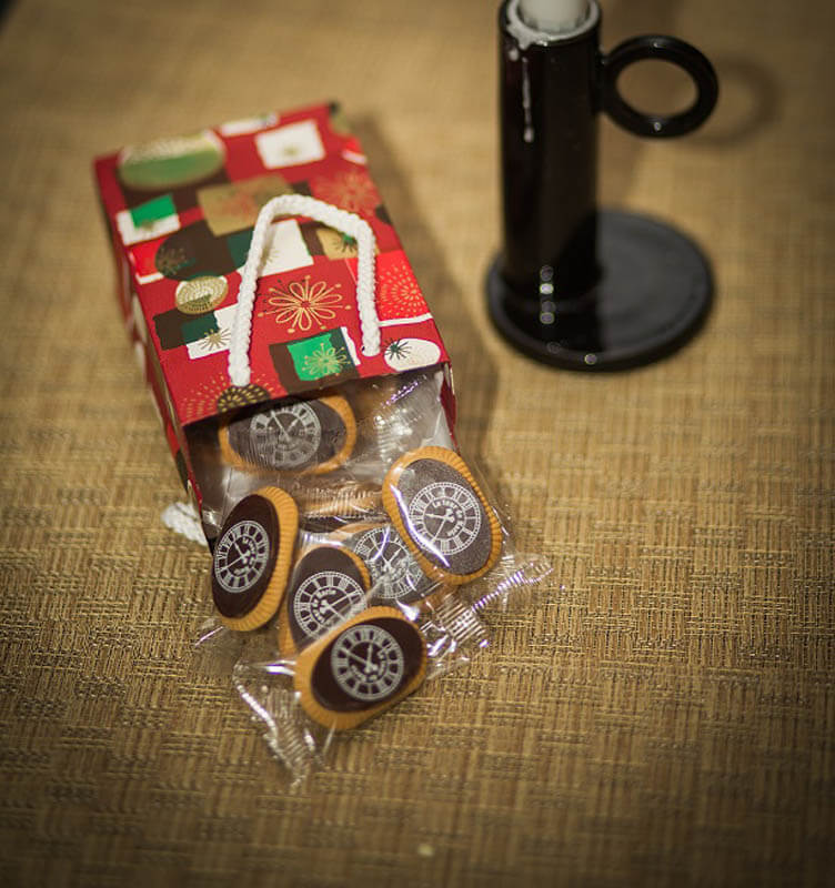 50 g - 50g 10 Cookies in Polybags with Ribbon in a Paper Bag