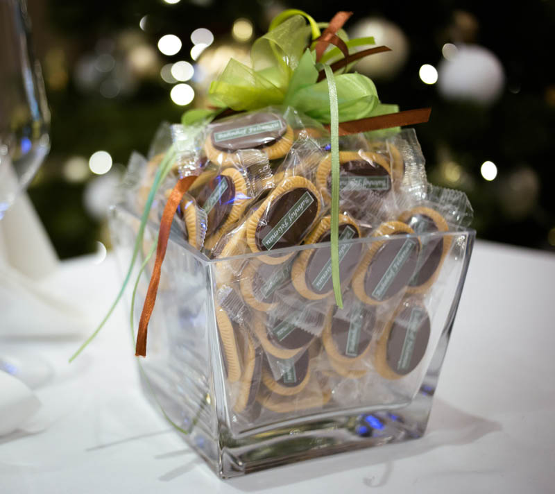 Anniversary Gifts - 450g Glass vase filled with 40 pcs of 5 g biscuits topped with branded chocolate bar