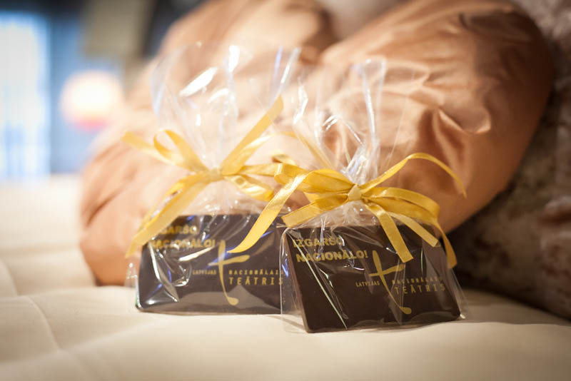 Chocolate On Pillow - 20g Promotional Chocolate Bar in a Polybag with Ribbon