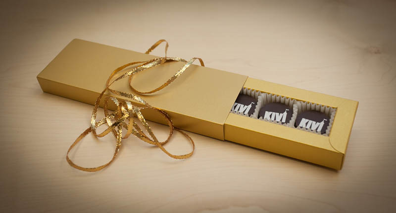 Golden Box - 5 Pralines with Hazel Nut Cream Filling in a box, 65g (13g x 5 pc)