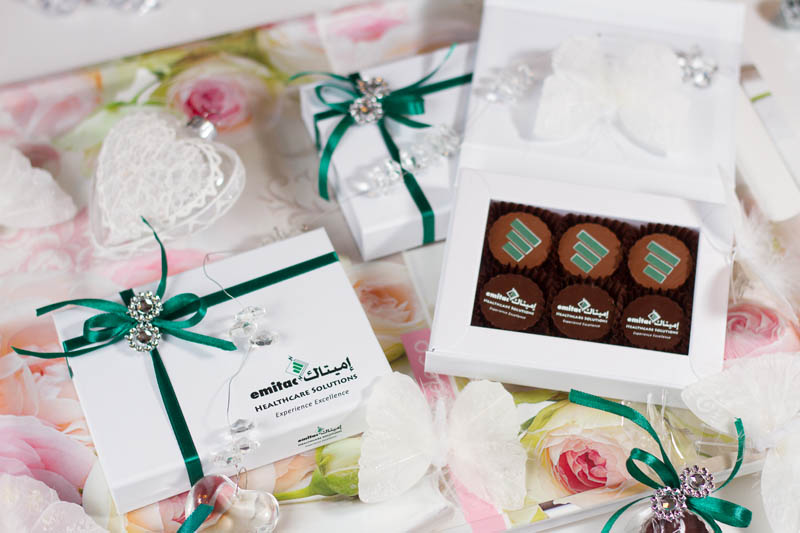 Gift Boxes - 6 Pralines with Hazel Nut Cream Filling in a Box with Magnet, 78g (13g x 6 pc)