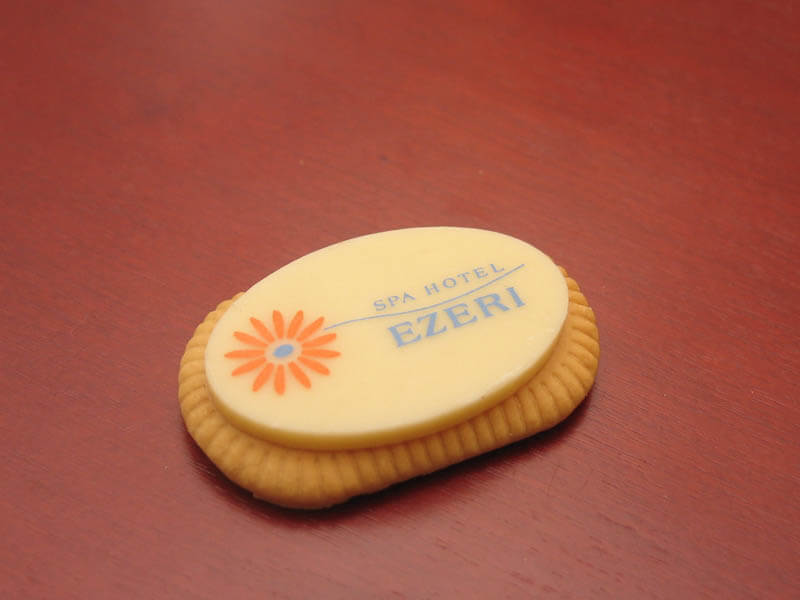 Beauty Salon Marketing - 5g Biscuit with chocolate without Packaging